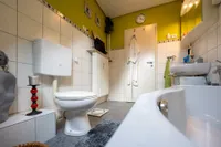 Badezimmer OG vorne