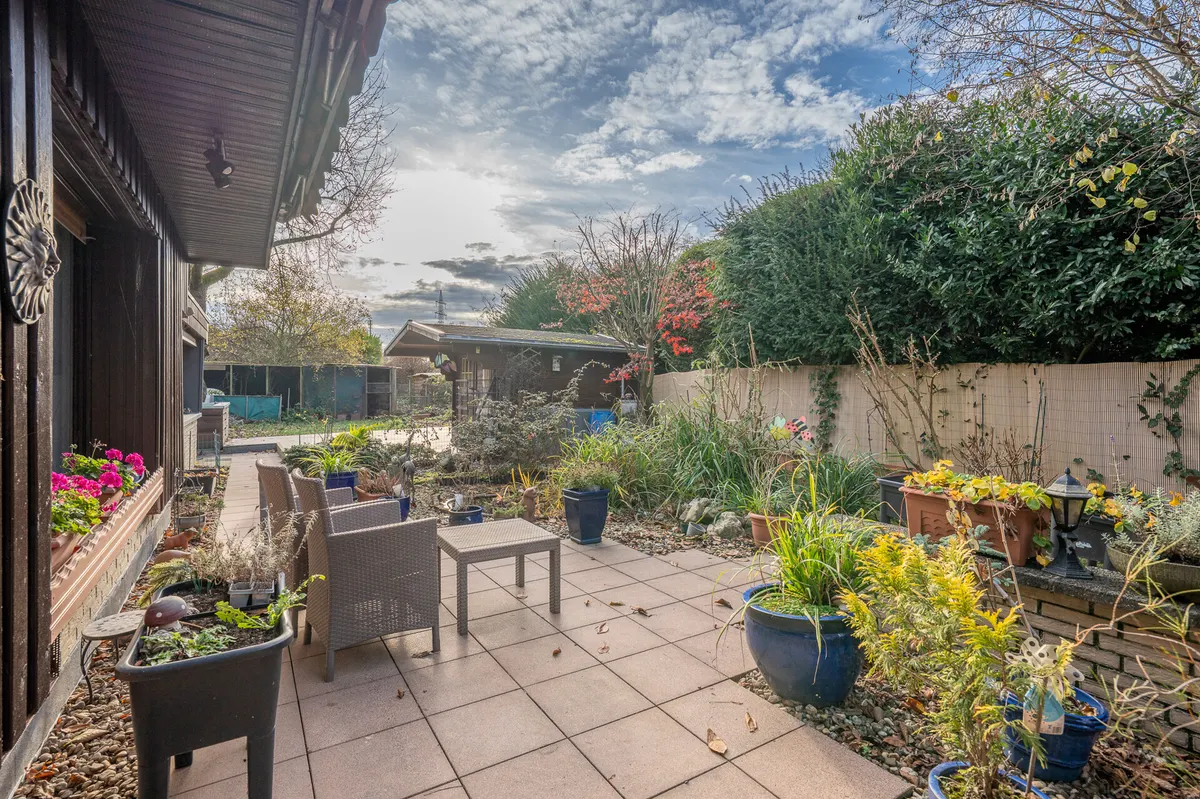 Garten hinten