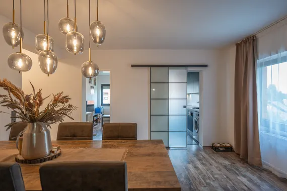 Lichtdurchflutete 4-Zimmer-Wohnung mit Balkon, Wohlfühlcharakter und großzügigem Raumgefühl