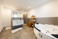 Badezimmer Elternschlafzimmer