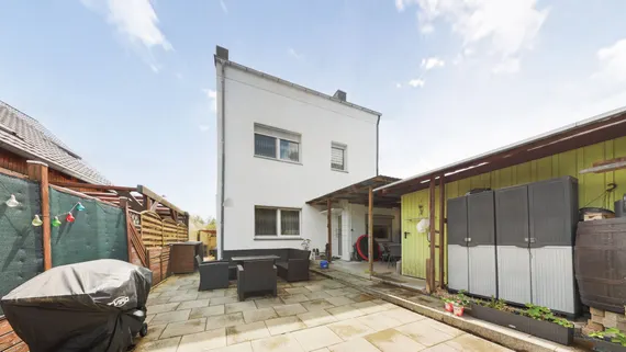 Durchdachtes Raumkonzept auf 126 m² Gesamtfläche - Bezugsfertig mit Charme und Platz für die Familie