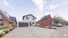 Hausansicht KI generiert