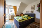 Schlafzimmer DG