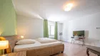 Zimmer 2 Wohnung 1. OG