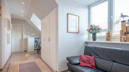 Wohnungseingang DG