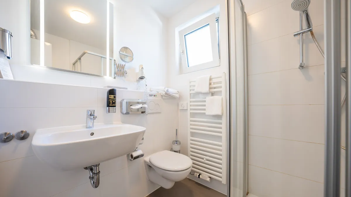 Badezimmer Wohnung 1. OG