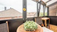 Überdachter Balkon