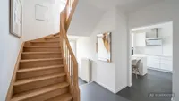 Treppenaufgang KI generiert
