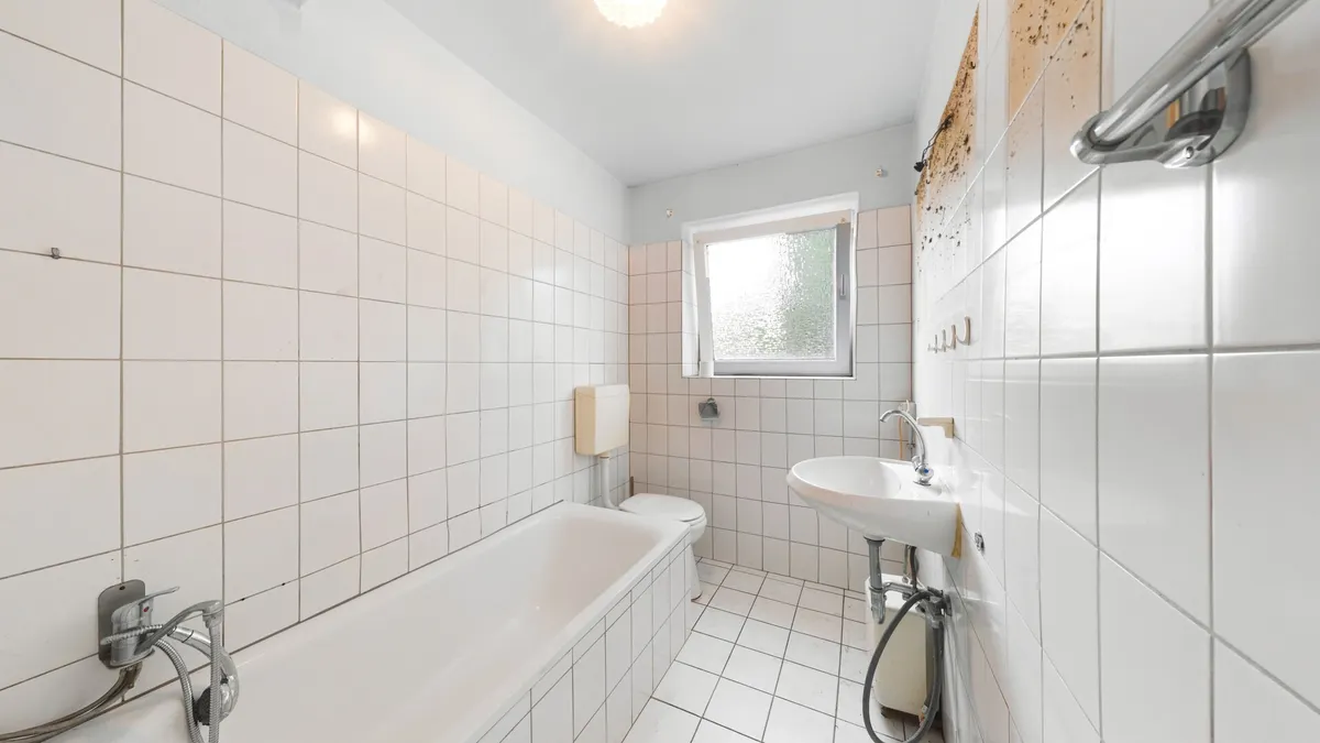 Badezimmer EG