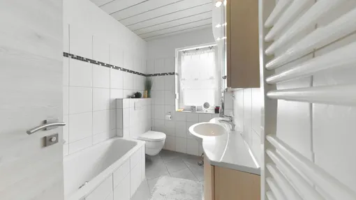 Badezimmer OG