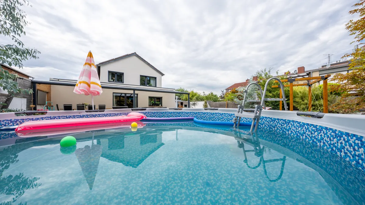 Poolbereich