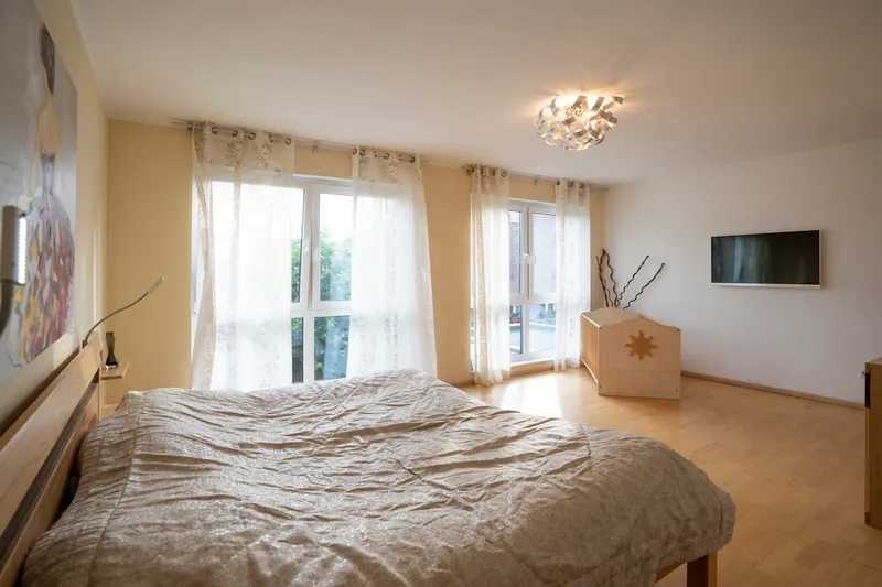 Elternschlafzimmer OG