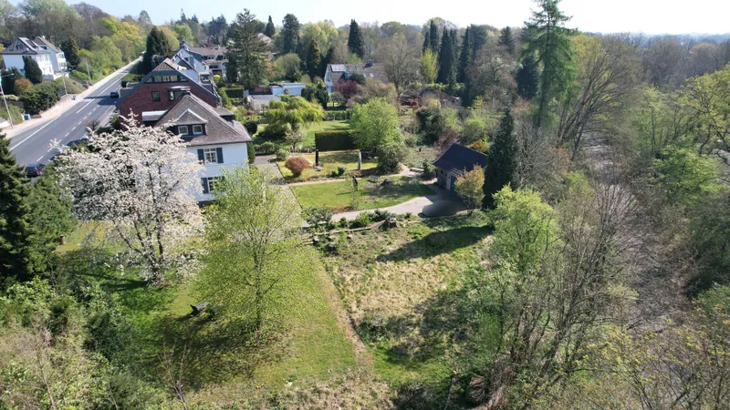 Blick aufs Grundstück