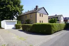 Rückansicht mit Garage