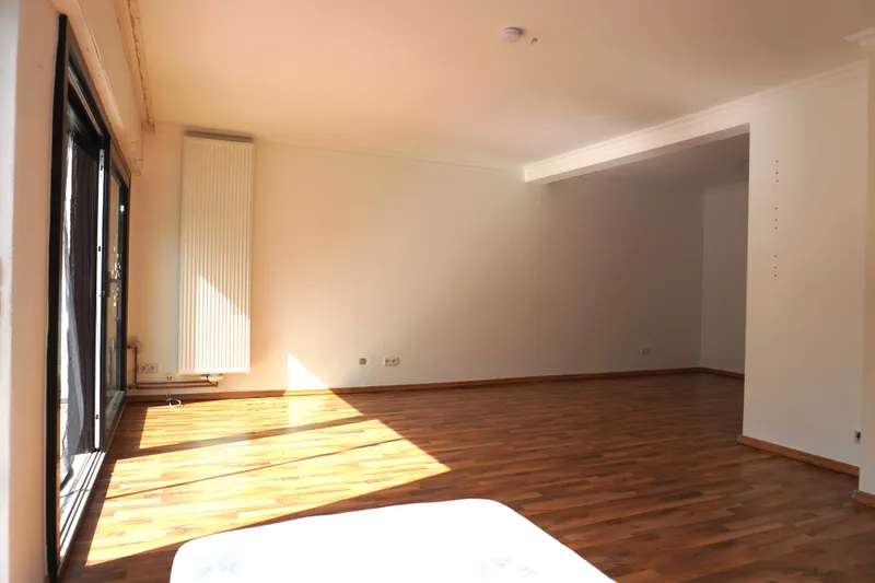 1.OG: Wohnen & Essen