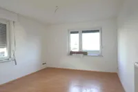 Großes Schlafzimmer