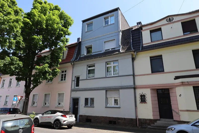 Haus Straßenansicht