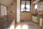 OG  - Bad (Dusche u. Wanne)