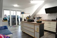 Küche mit Terrassenausgang