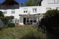 Rückansicht mit Garten