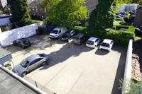 Stellplätze im Hof