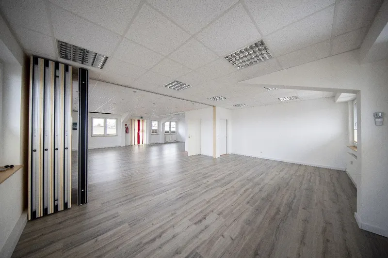 Verkehrsgünstig gelegene, vielseitig nutzbare Bürofläche in Werl