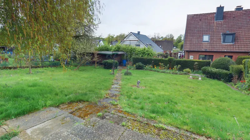 Reihenendhaus mit großem Grundstück in guter Lage von Werl