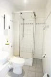 modernes Duschbad