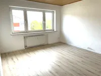 großzügiges Esszimmer