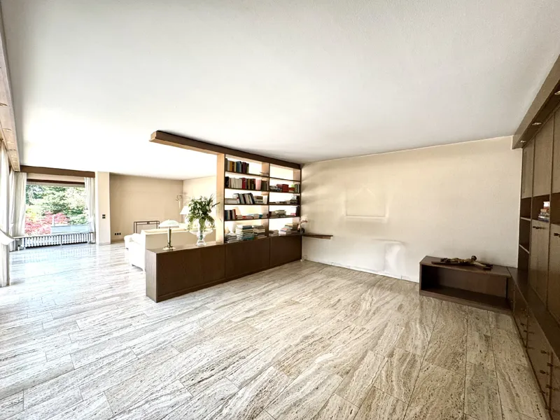 großzügiger Wohnbereich