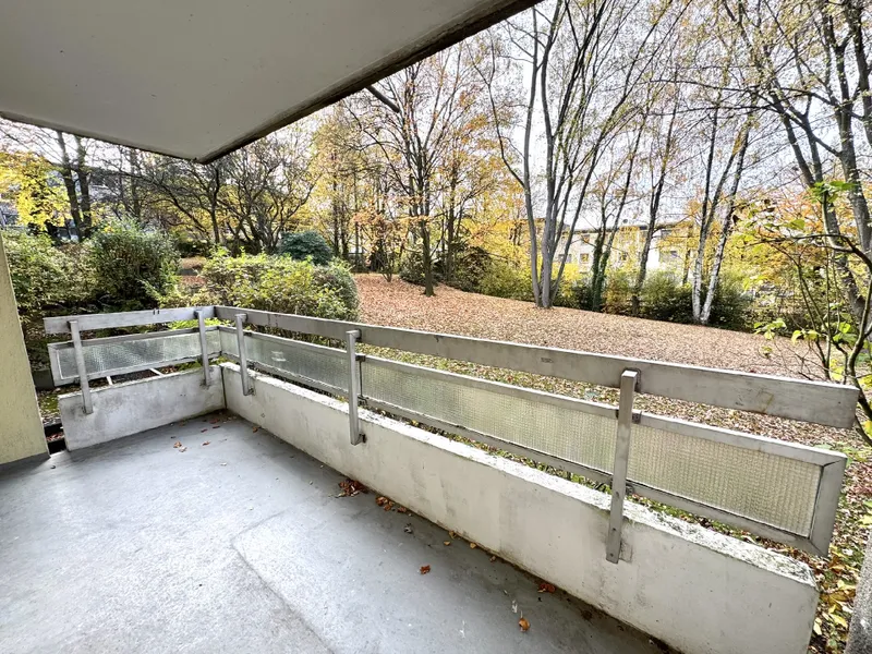 Balkon mit Blick ins Grüne