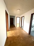 Diele mit Parkettboden