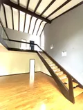 Aufgang zur Galerie