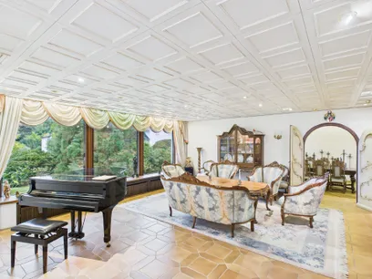 großzügiger Wohnbereich