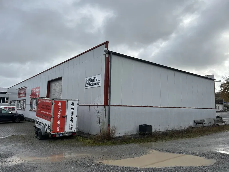 Halle 550 m² erweiterbar auf 725