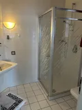 2 gleiche Bäder Einliegerwohnung