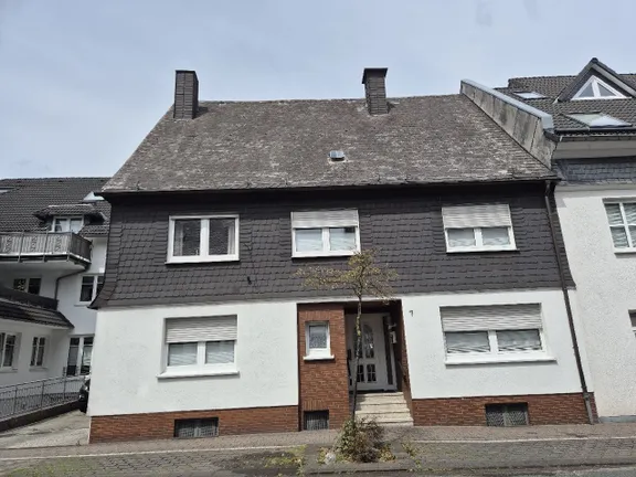 Straßenansicht