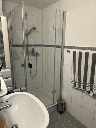 Badezimmer DG