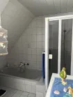 Wanne und Dusche DG