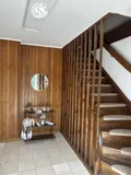 Treppenaufgang in Wohnung