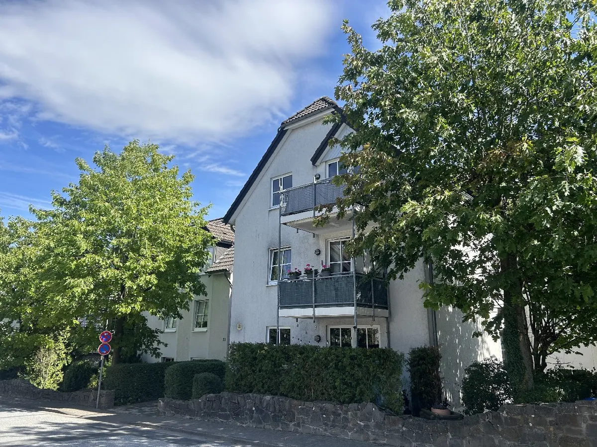 Straßenansicht
