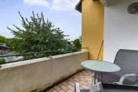 Südwest-Balkon – perfekt für sonnige Auszeiten.