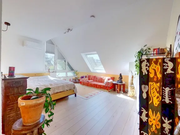 Schlafzimmer DG