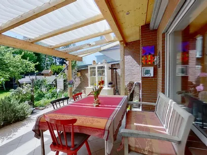 überdachte Terrasse
