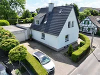 mit großer Garage