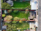 über 300m² Grundstück