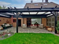 überdachte Terrasse