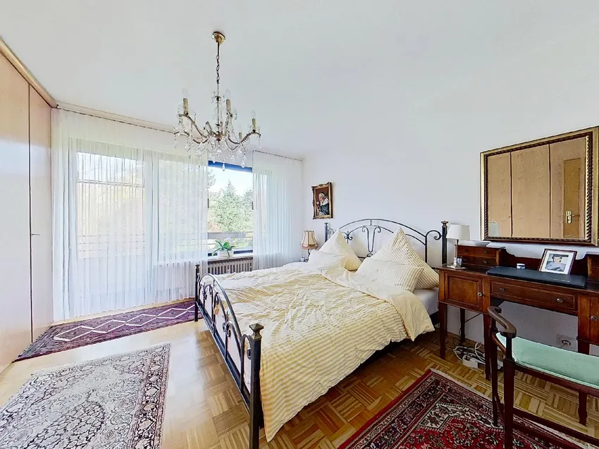 Schlafzimmer Gartenseite