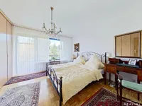 Schlafzimmer Gartenseite