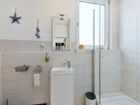 G-WC mit Dusche